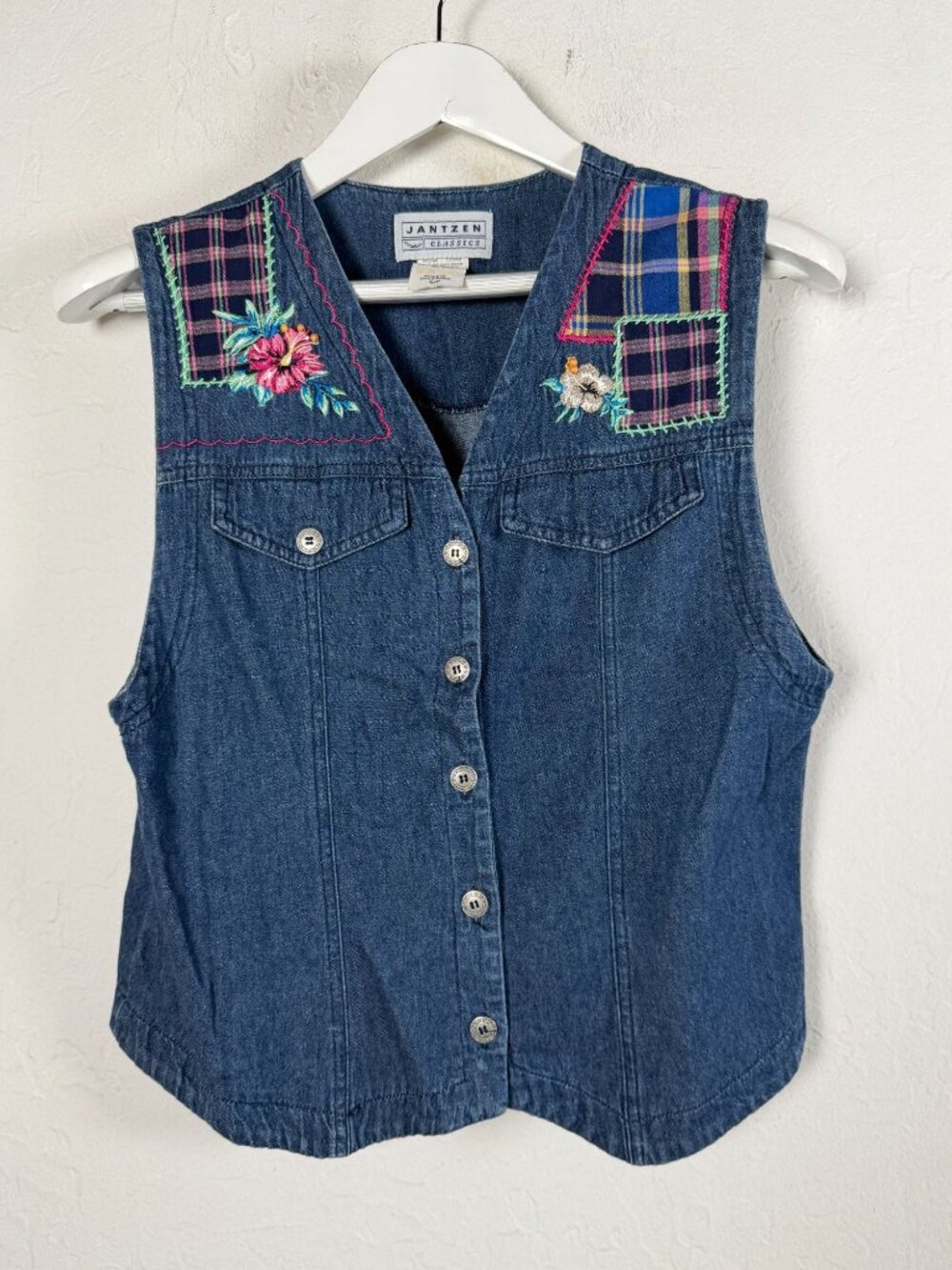 Jantzen Classics Vintage Denim Vest Small Plaid Patch Floral Embroidered 90s
